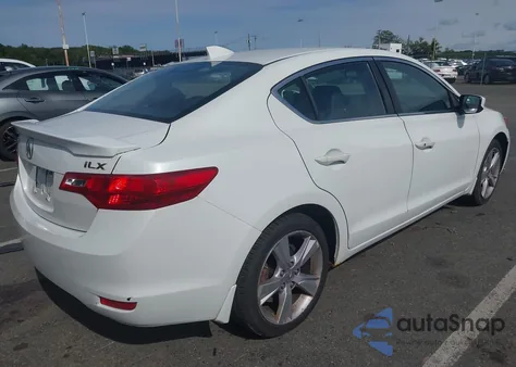 2015 Acura Ilx 2.0L из США, поврежденный, VIN 19VDE1F31FE005369
